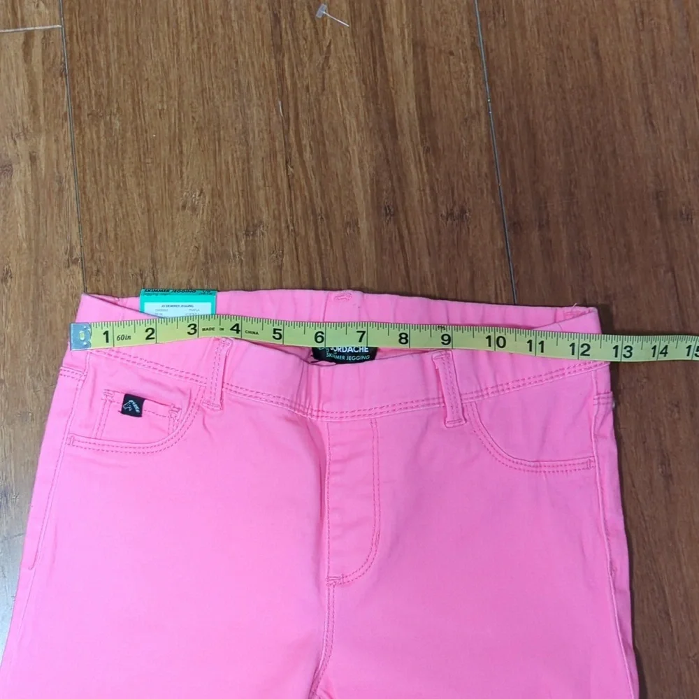 Jordache Pink Skimmer Capri Jeggings - Picture 8 of 9
